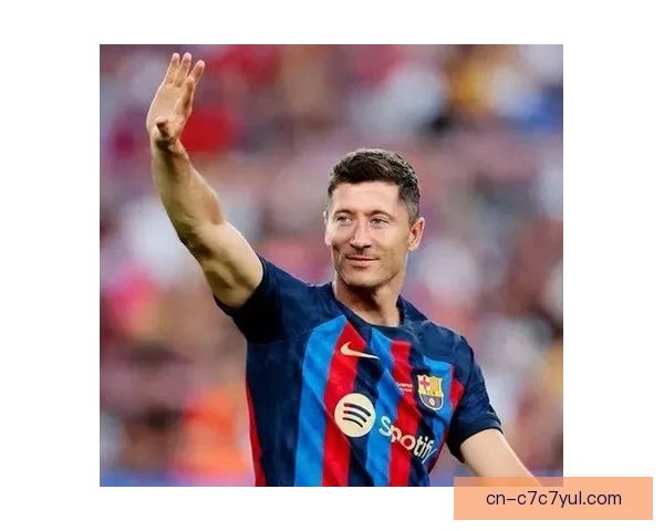 德天空曝莱万考虑美职联多选择